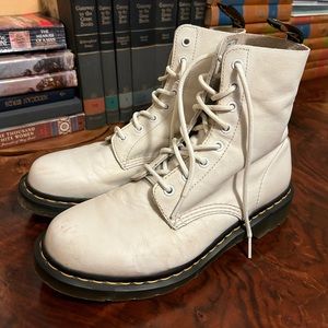 Dr Marten 1460 Pascal Virginia Combat Boots Size 10